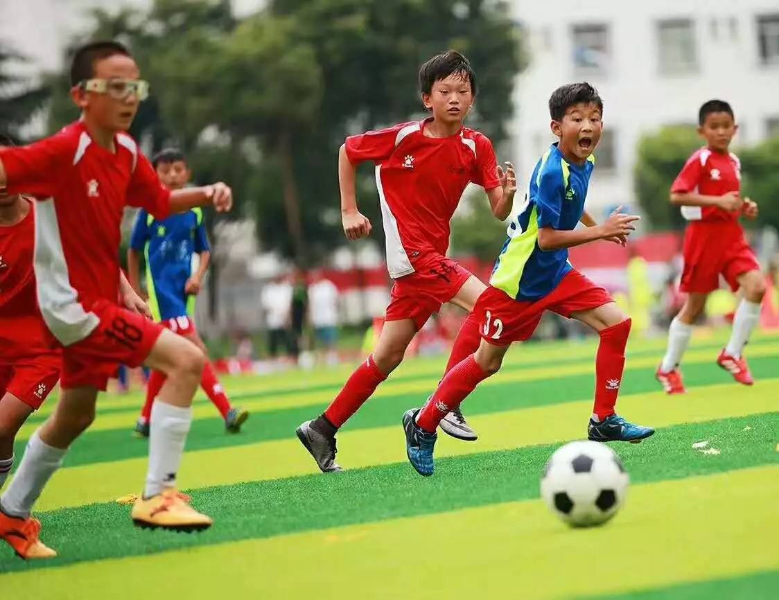 中国男足亚洲杯集训名单出炉 唯一新面孔是个门将